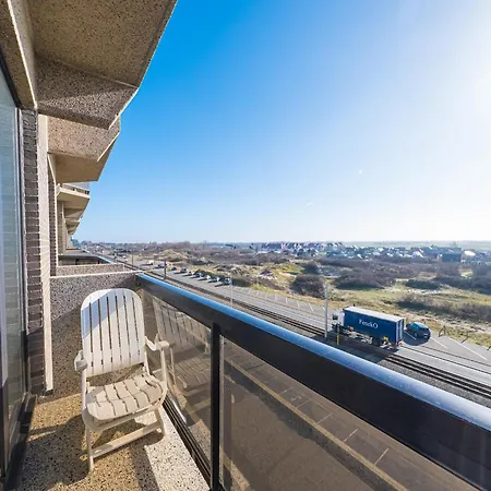 Apartment Flat In Koksijde With Sea Views, Cleaning Included