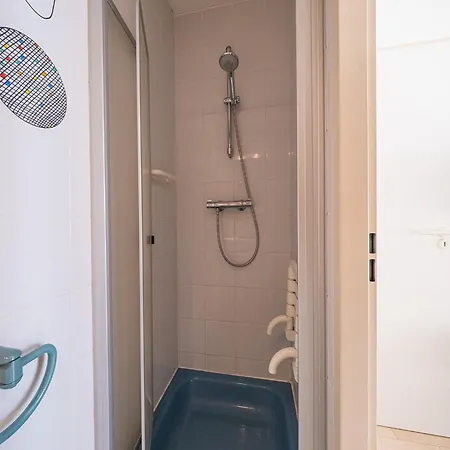 Apartment Flat In Koksijde With Sea Views, Cleaning Included Middelkerke